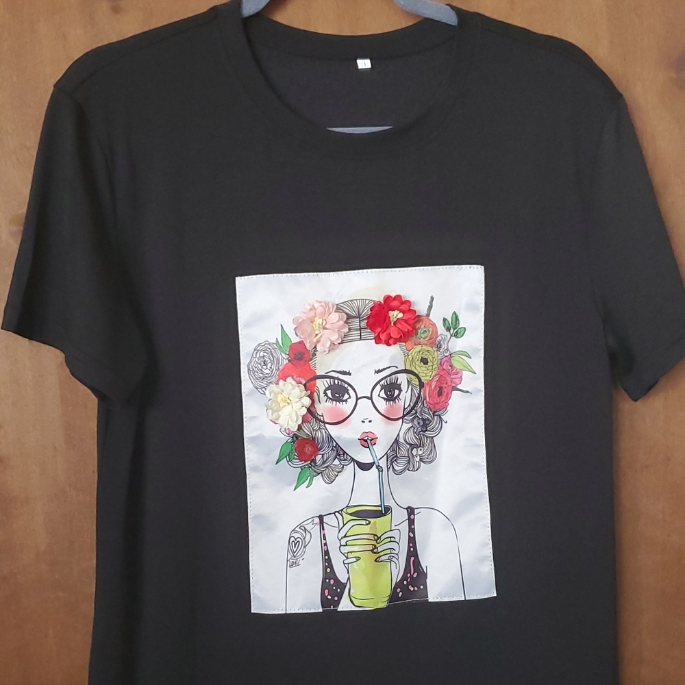 T-Shirt with front accents